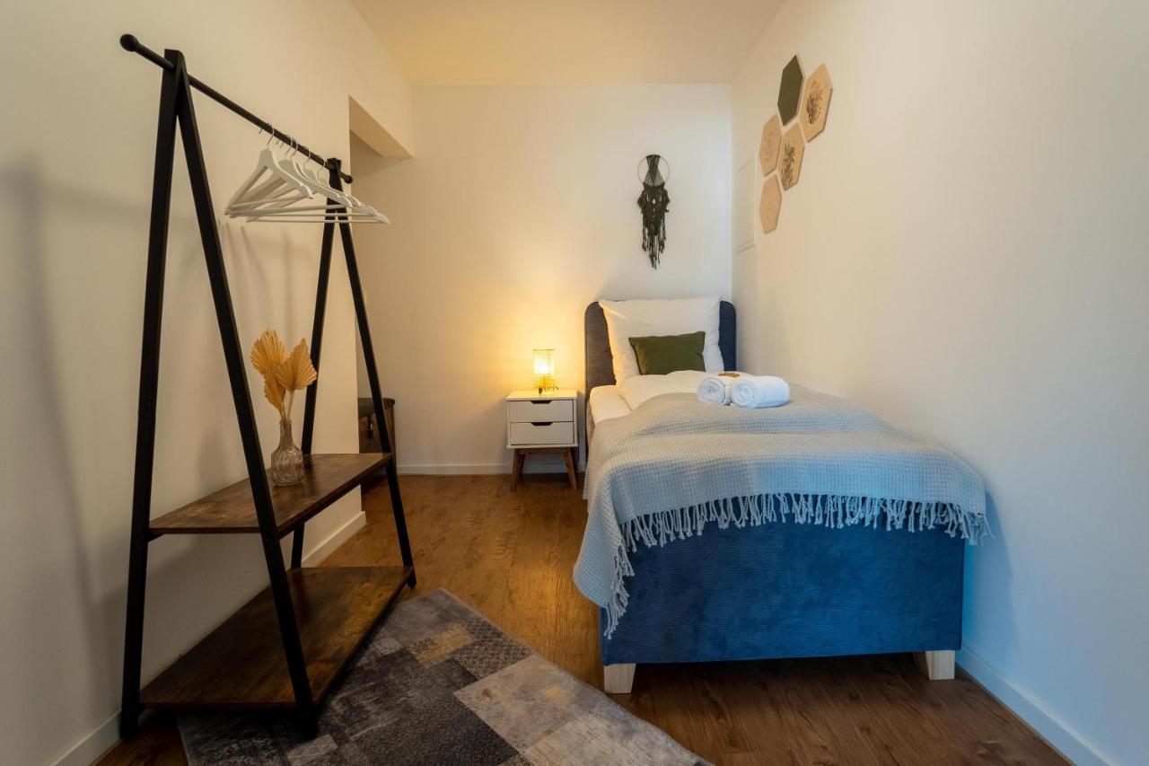 J & K Apartments كيلهايم المظهر الخارجي الصورة